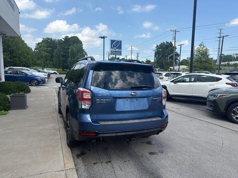Used 2018 Subaru Forester 2.0XT Touring w/ Popular Package #2 AWD/4WD image 4