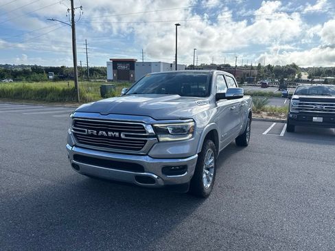 Used 2020 RAM 1500 Laramie AWD/4WD image 5