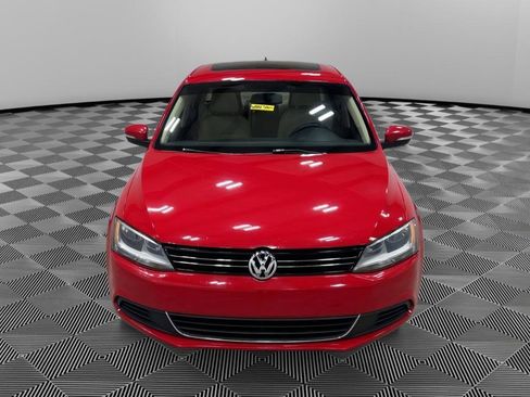 Used 2014 Volkswagen Jetta SE image 2