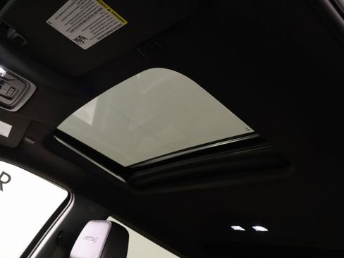 Used 2021 GMC Sierra 1500 AT4 w/ AT4 Value Package image 15