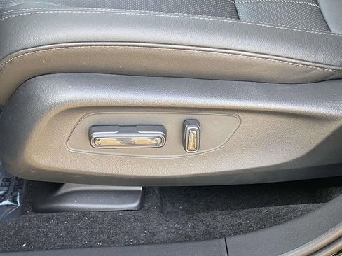 New 2026 Honda HR-V EX-L image 13