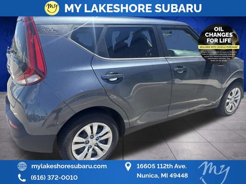Used 2020 Kia Soul LX FWD image 6