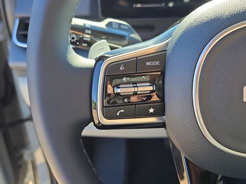 New 2026 Kia Carnival EX image 30