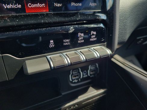 Used 2022 RAM 1500 Rebel w/ Rebel Level B Equipment Group AWD/4WD image 24