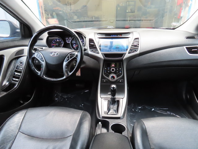 Used 2015 Hyundai Elantra Limited FWD image 4