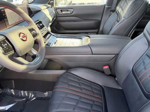 New 2026 Nissan Armada PRO-4X AWD/4WD image 7