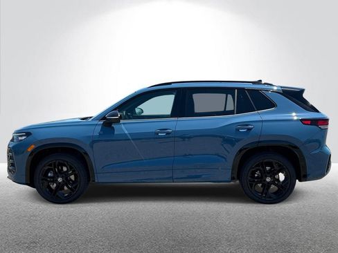 New 2026 Volkswagen Tiguan SE R-Line AWD/4WD image 2