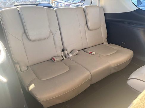 Used 2023 Nissan Armada Platinum w/ Captain's Chairs Package image 17