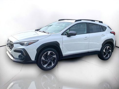 Used 2024 Subaru Crosstrek 2.5i Limited image 2