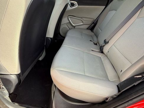 Used 2023 Kia Soul LX w/ LX Technology Package image 13