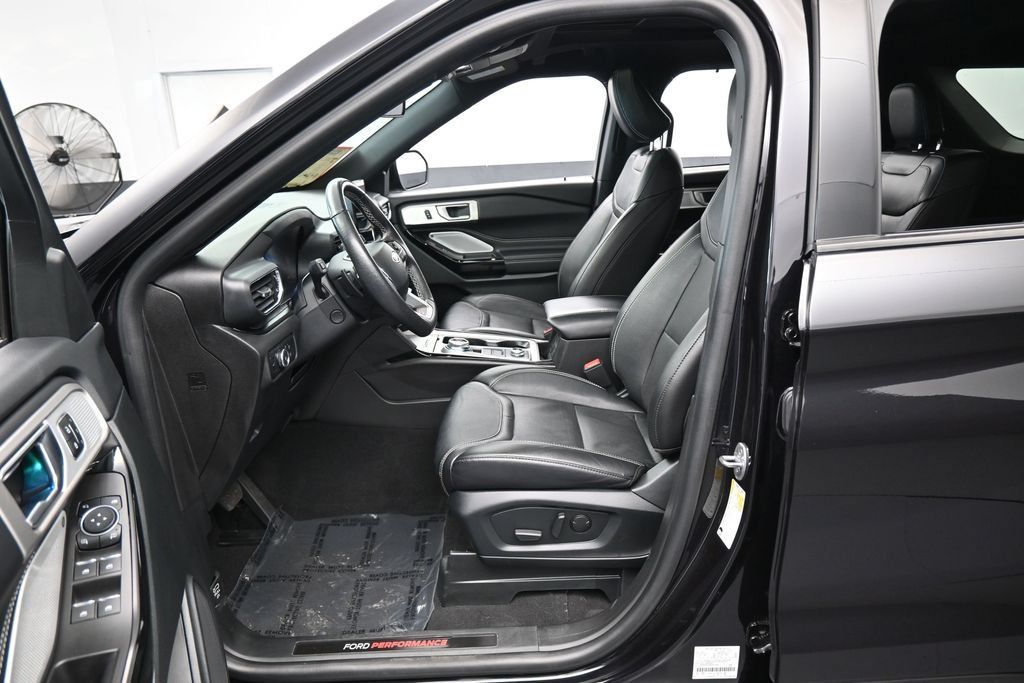 Used 2024 Ford Explorer ST w/ Equipment Group 401A AWD/4WD image 11