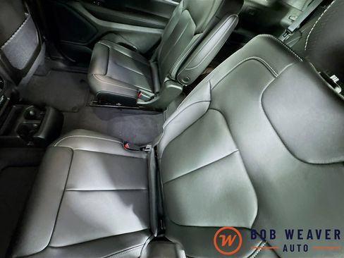 New 2025 Jeep Grand Cherokee L Limited w/ Trailer Tow Package image 25