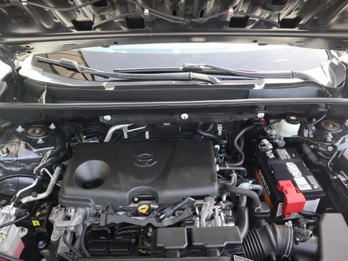 Used 2019 Toyota RAV4 LE w/ All Weather Liner Package image 34