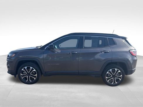 Certified 2023 Jeep Compass Limited AWD/4WD image 7