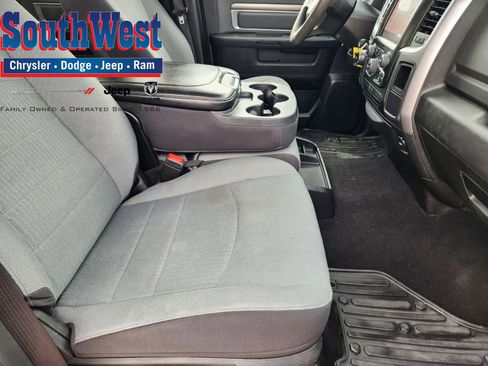 Used 2023 RAM 1500 Classic SLT w/ Electronics Group image 14