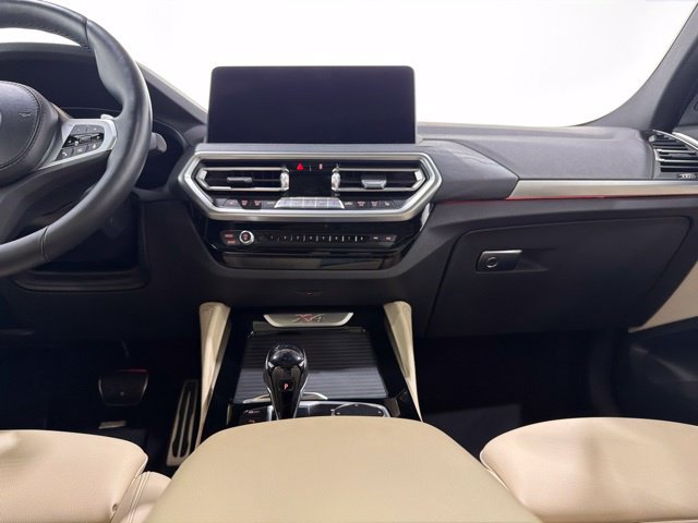 Certified 2024 BMW X4 xDrive30i w/ Premium Package AWD/4WD image 35
