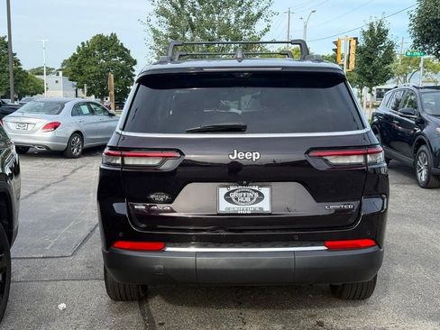 Certified 2022 Jeep Grand Cherokee L Limited w/ Luxury Tech Group II AWD/4WD image 4