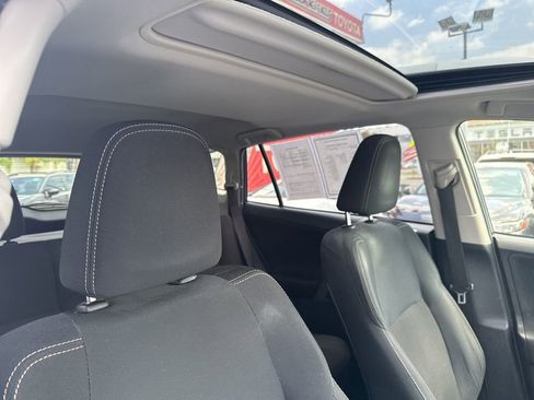 Used 2014 Toyota RAV4 XLE FWD image 22