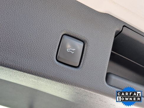 Used 2024 Ford Escape ST-Line w/ Tech Pack #1 AWD/4WD image 14