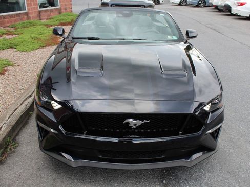 Used 2021 Ford Mustang GT RWD image 5