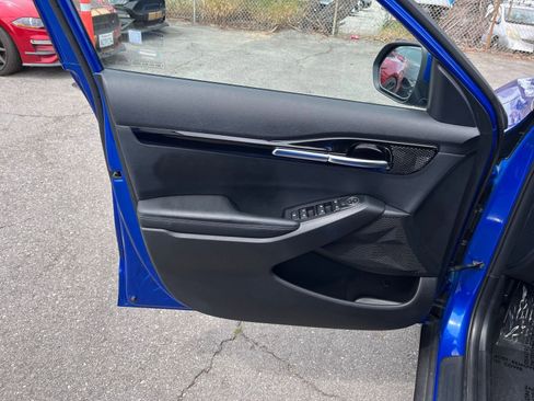 Used 2025 Kia Seltos S image 18