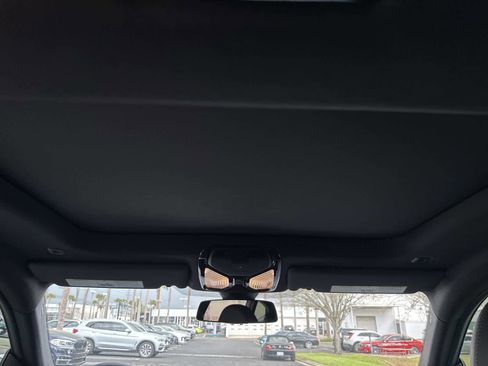 Certified 2023 BMW i4 eDrive35 w/ Premium Package image 20