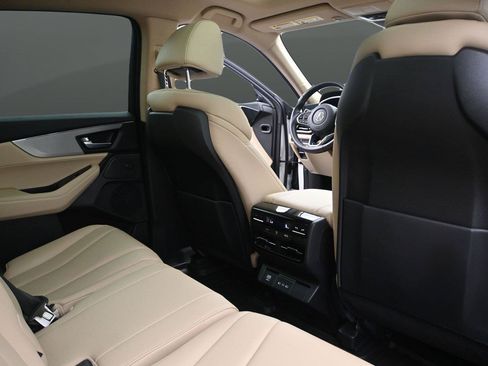 Certified 2025 Acura MDX SH-AWD image 22