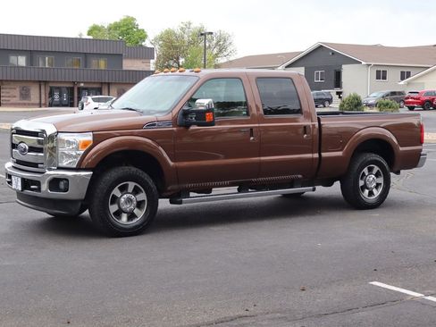 Used 2011 Ford F250 Lariat w/ Lariat Interior Pkg AWD/4WD image 10