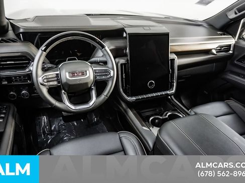 Used 2025 GMC Yukon Elevation AWD/4WD image 25