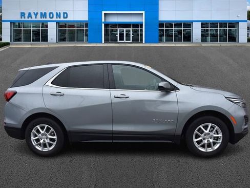 Certified 2024 Chevrolet Equinox LT w/ LPO, Floor Liner Package image 2