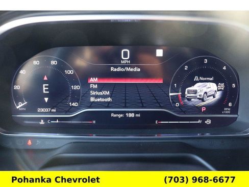 Certified 2023 GMC Yukon SLT w/ SLT Luxury Package image 9