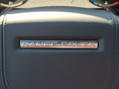 New 2026 Land Rover Range Rover Long Wheelbase SE AWD/4WD image 21