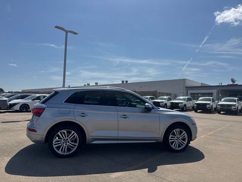 Used 2019 Audi Q5 2.0T Premium Plus w/ Premium Plus Package AWD/4WD image 23