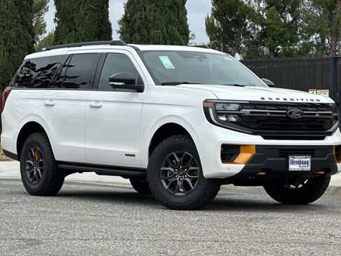 New 2026 Ford Expedition Tremor AWD/4WD image 2