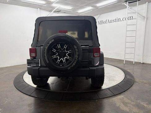 Used 2017 Jeep Wrangler Unlimited Sport w/ Quick Order Package 24S AWD/4WD image 6