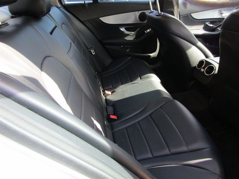 Used 2016 Mercedes-Benz C 300 4MATIC Sedan image 6