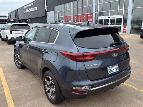 Used 2020 Kia Sportage LX image 10