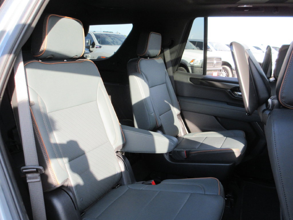 Certified 2026 GMC Yukon AT4 w/ AT4 Premium Plus Package AWD/4WD image 29