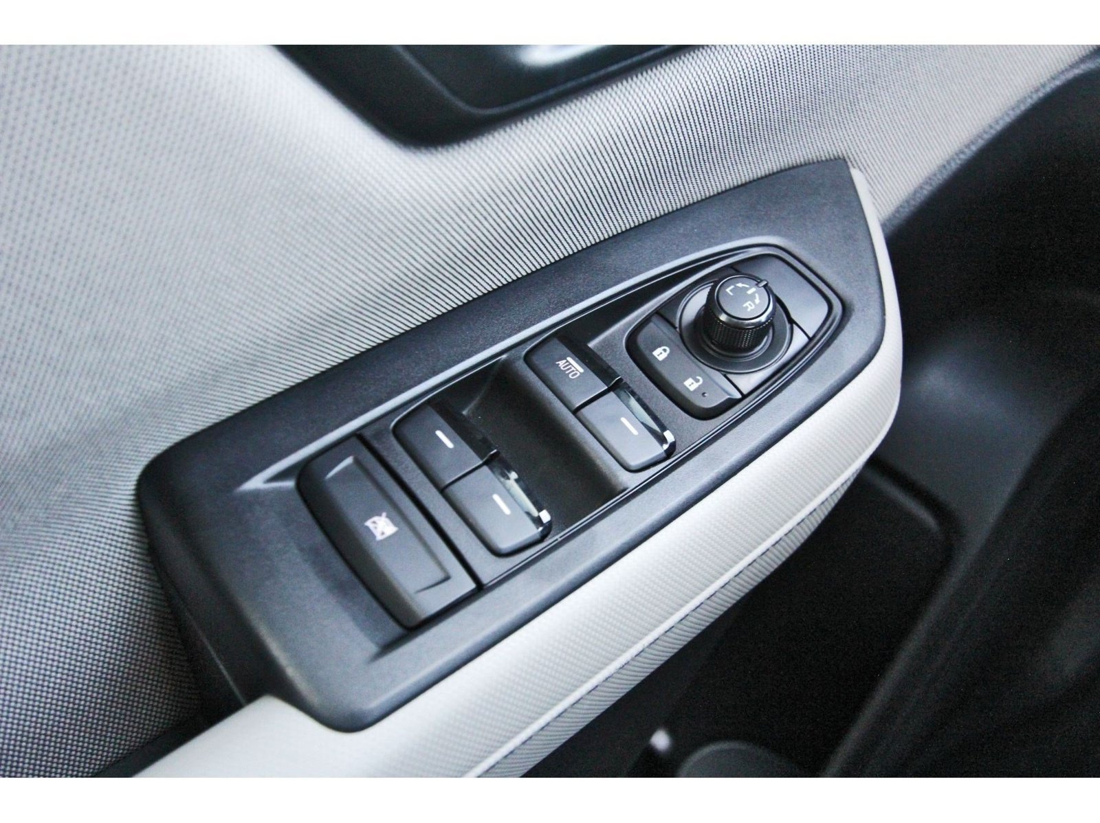 Used 2026 Subaru Forester AWD/4WD image 21