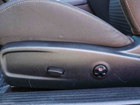 Used 2021 Dodge Challenger R/T w/ Blacktop Package image 21