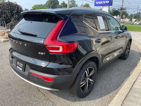 Used 2025 Volvo XC40 B5 Core AWD/4WD image 5