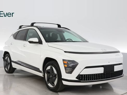 Used 2024 Hyundai Kona Limited FWD image 12