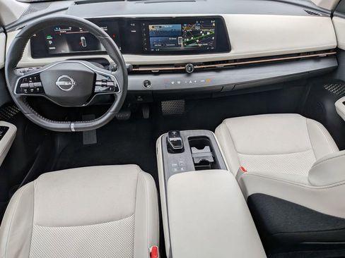 Used 2023 Nissan Ariya FWD image 21