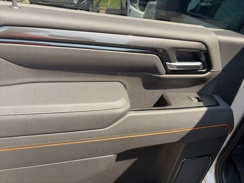 New 2026 GMC Sierra 2500 AT4 w/ AT4 Premium Plus Package AWD/4WD image 12