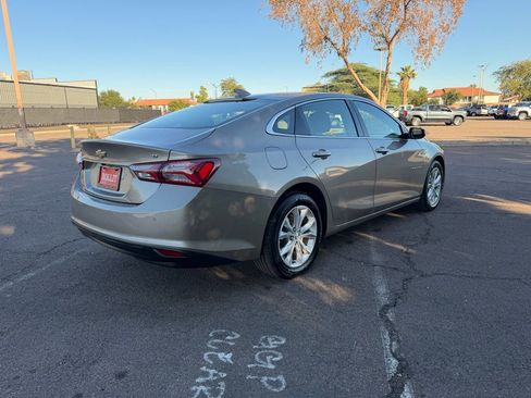 Used 2022 Chevrolet Malibu LT image 9