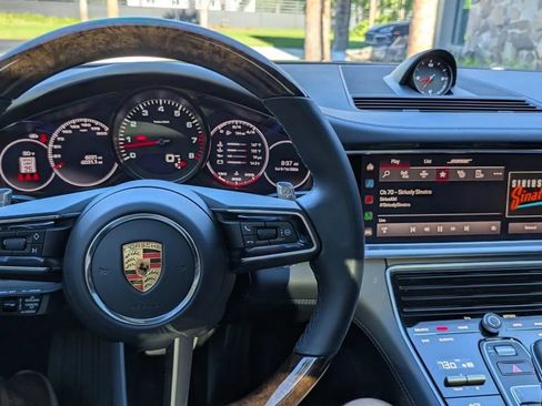 Used 2023 Porsche Panamera 4S AWD/4WD image 18