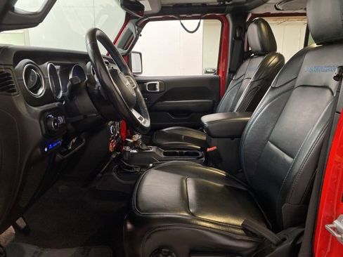 Used 2022 Jeep Wrangler Unlimited Rubicon 4xe w/ Cold Weather Group image 17