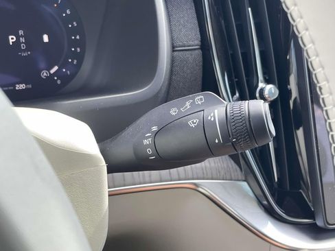 New 2026 Volvo XC90 B6 Ultra w/ Protection Package Premier image 14