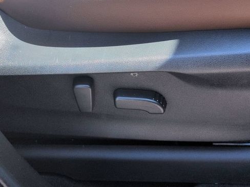 Certified 2024 Subaru Ascent Touring AWD/4WD image 45