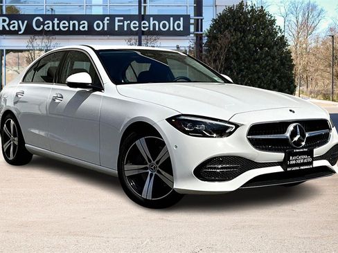 Used 2025 Mercedes-Benz C 300 4MATIC Sedan image 11